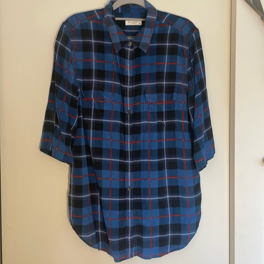 Equipment L silk button down blouse short sleeve